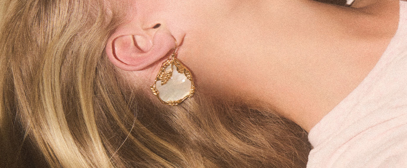 Aurelie Bidermann scarab drop earring - Gold/Pink
